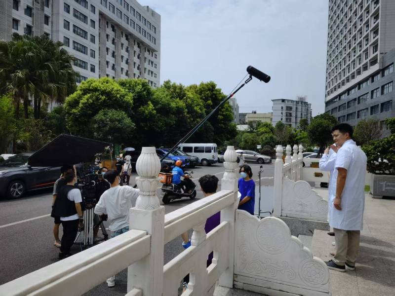 成武县广告片拍摄公司低成本实现高规格制作的诀窍